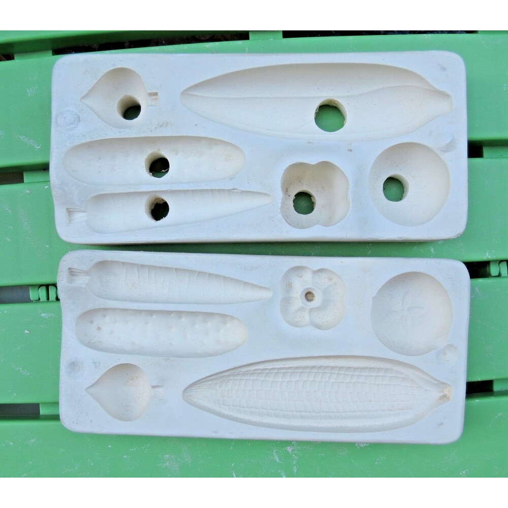 Duncan Vintage 1961 Large Vegetable Slip Mold No. 979
